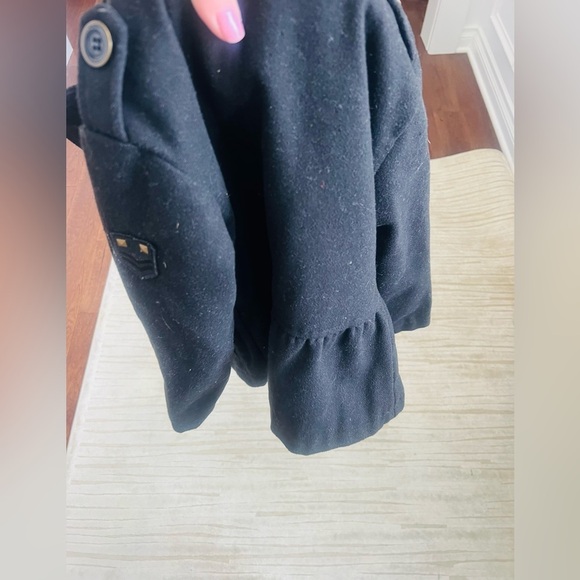 Like new cute girl coat size 4 - Picture 4 of 5